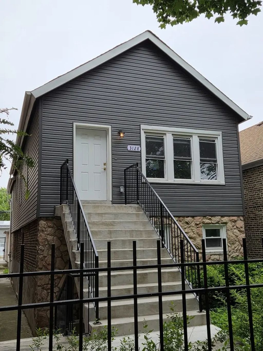 3128 S Parnell Avenue, Chicago, 60616