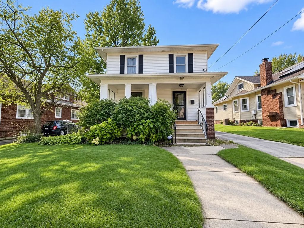 202 Dawson Avenue, Rockford