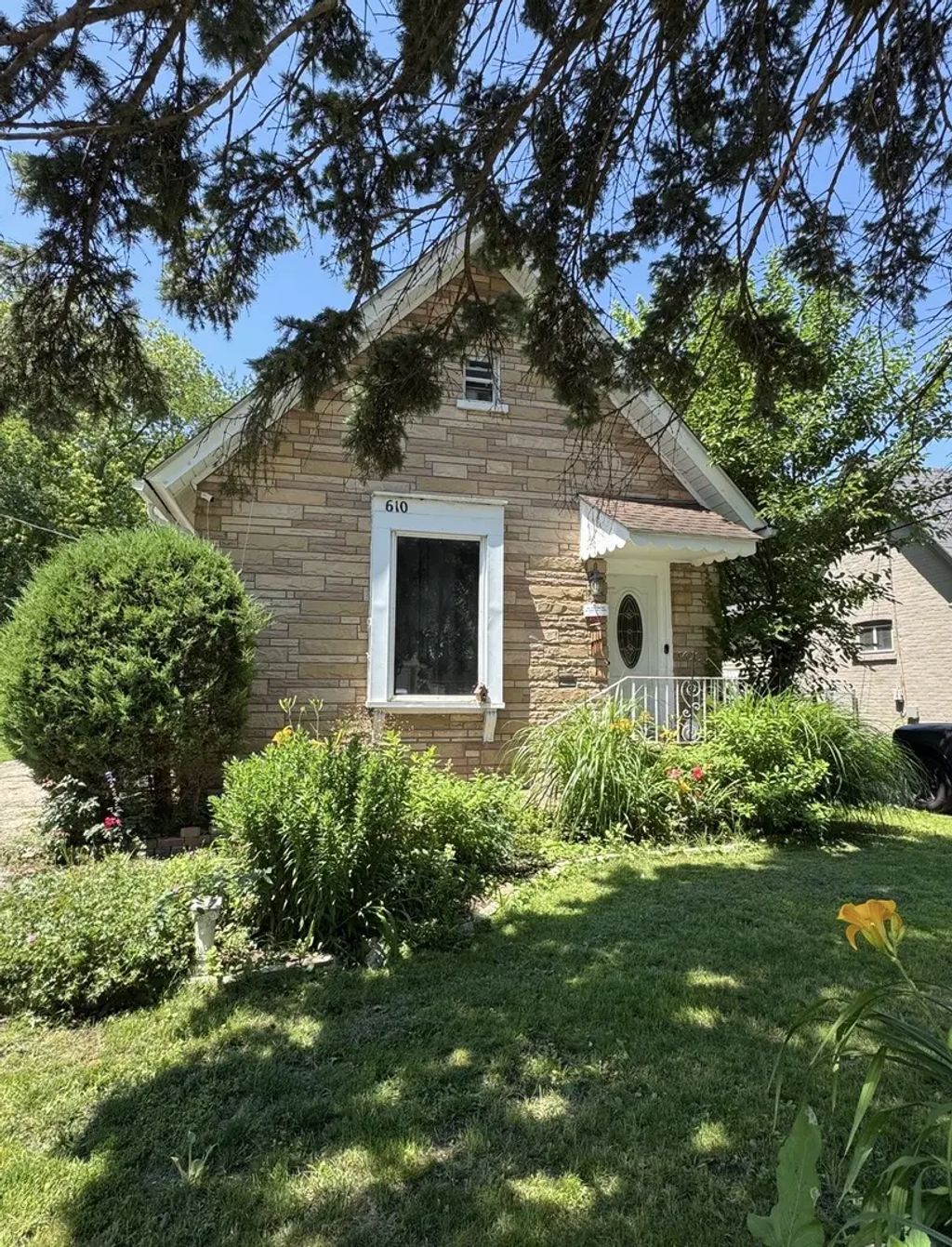 610 Mcclure Avenue, Elgin