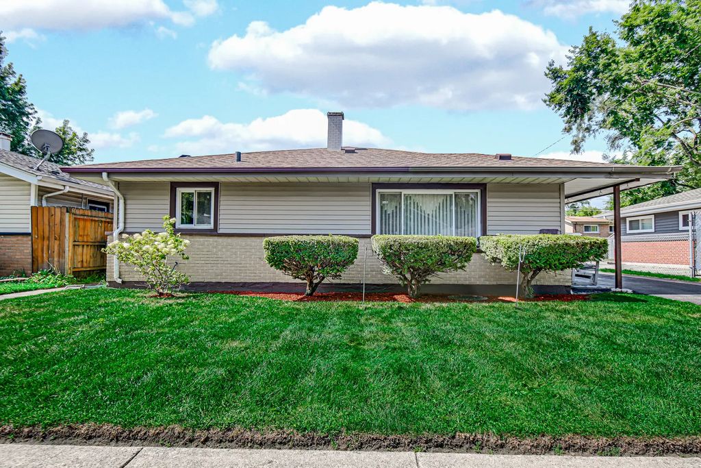 15218 Dorchester Avenue, Dolton