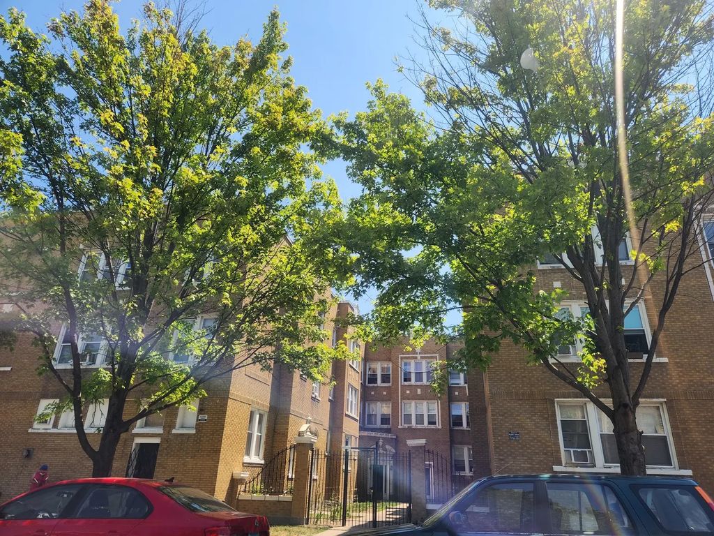 4747 N Monticello Avenue 2b, Chicago