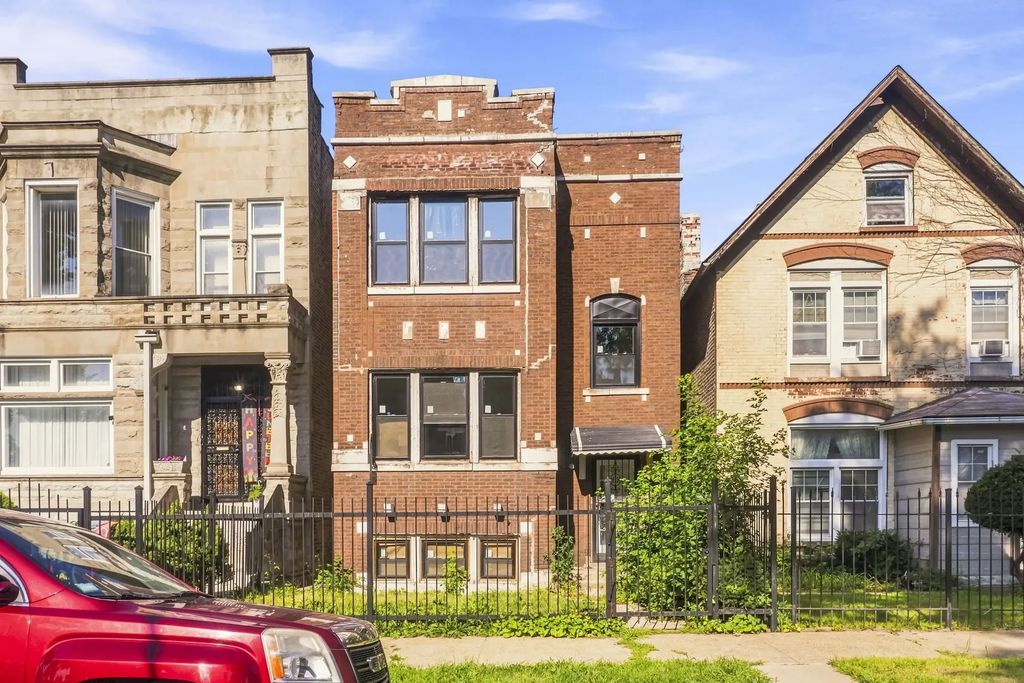 2112 S Drake Avenue 2, Chicago