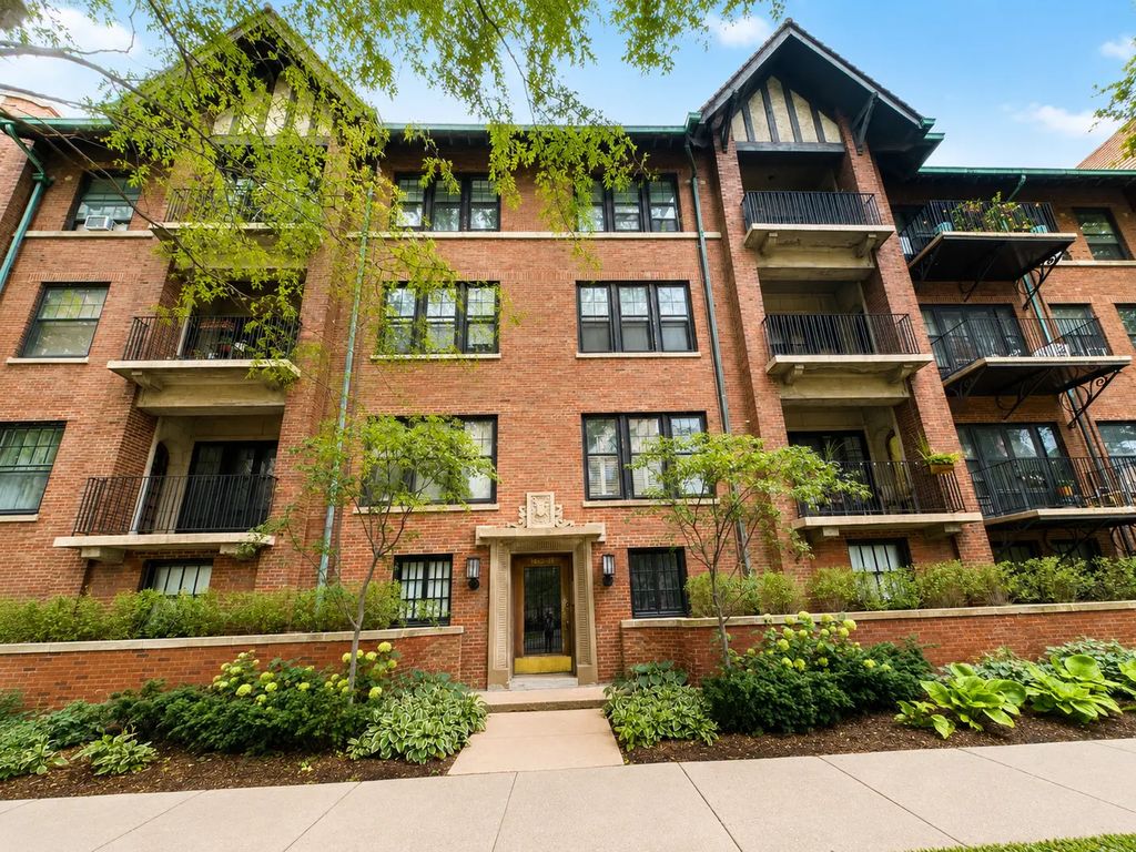 1633 E Hyde Park Boulevard 3c, Chicago, 60615