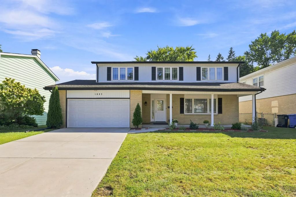 1805 W Willow Lane, Mount Prospect