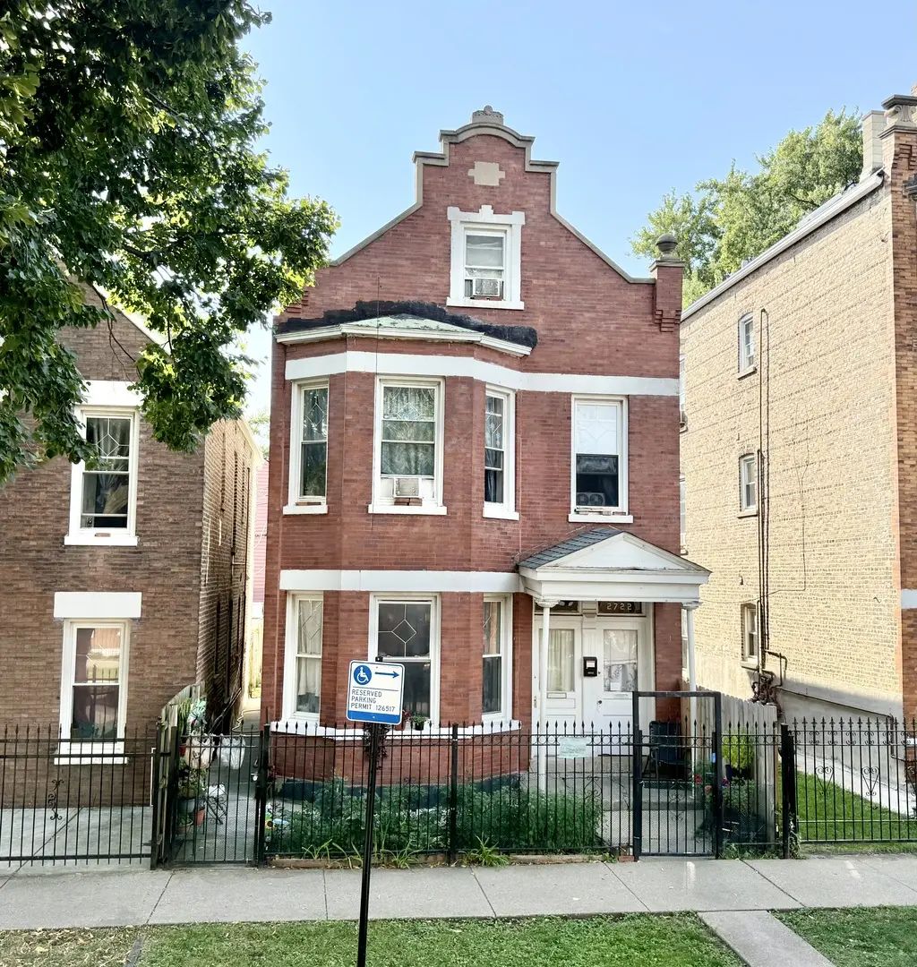 2722 S Homan Avenue, Chicago