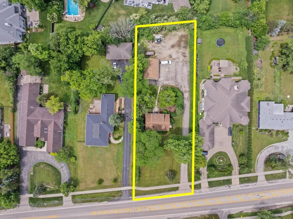 1450 Sanders Road, Northbrook