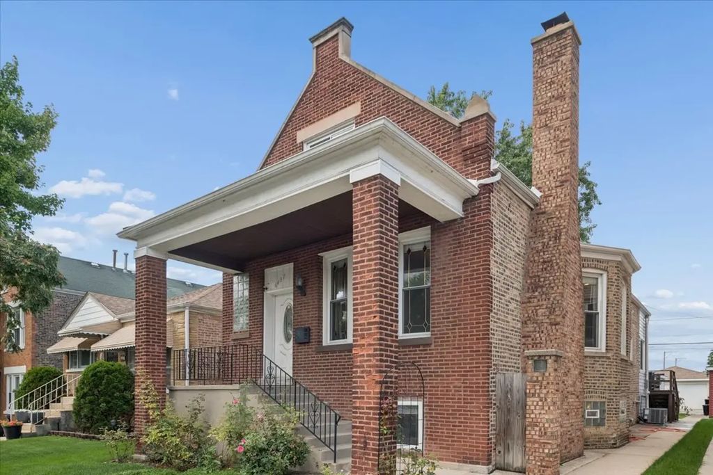 6437 W 26th Street, Berwyn