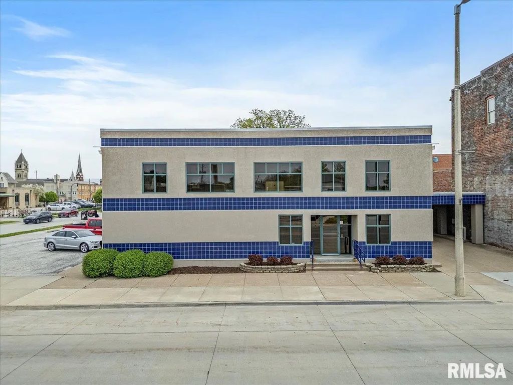 609 17th Street, Rock Island