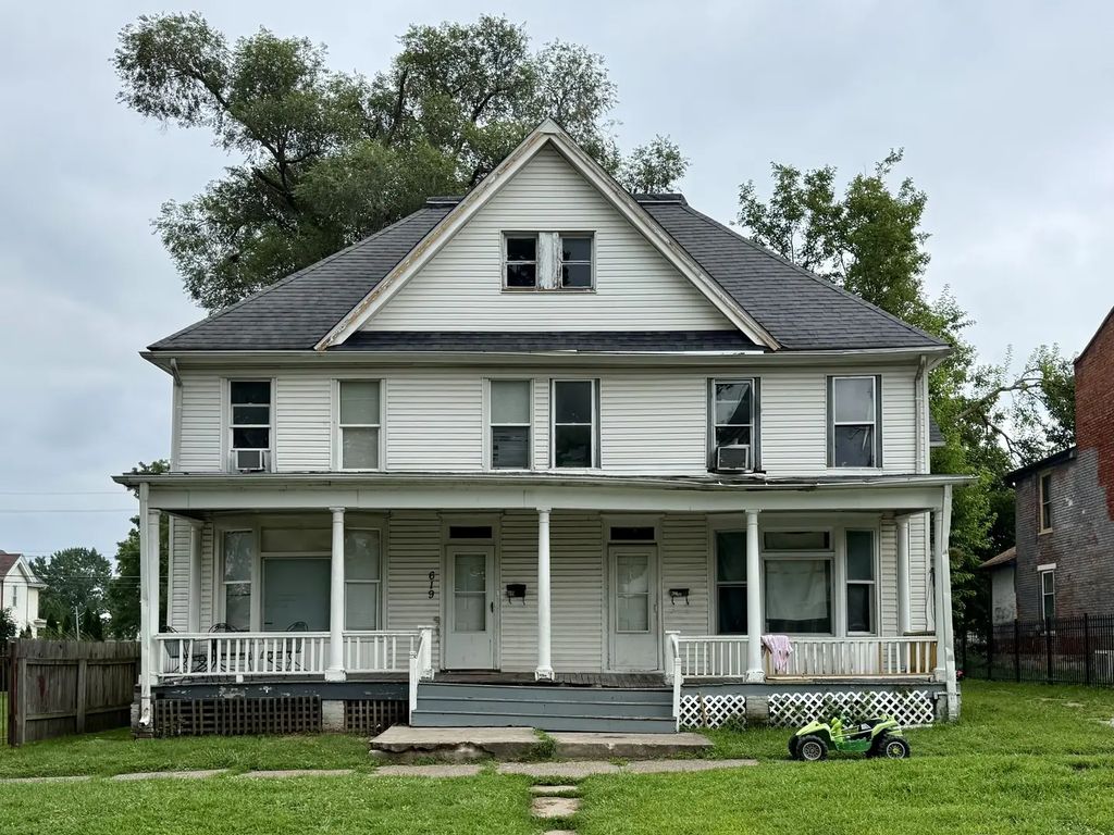 619 23rd Street, Rock Island
