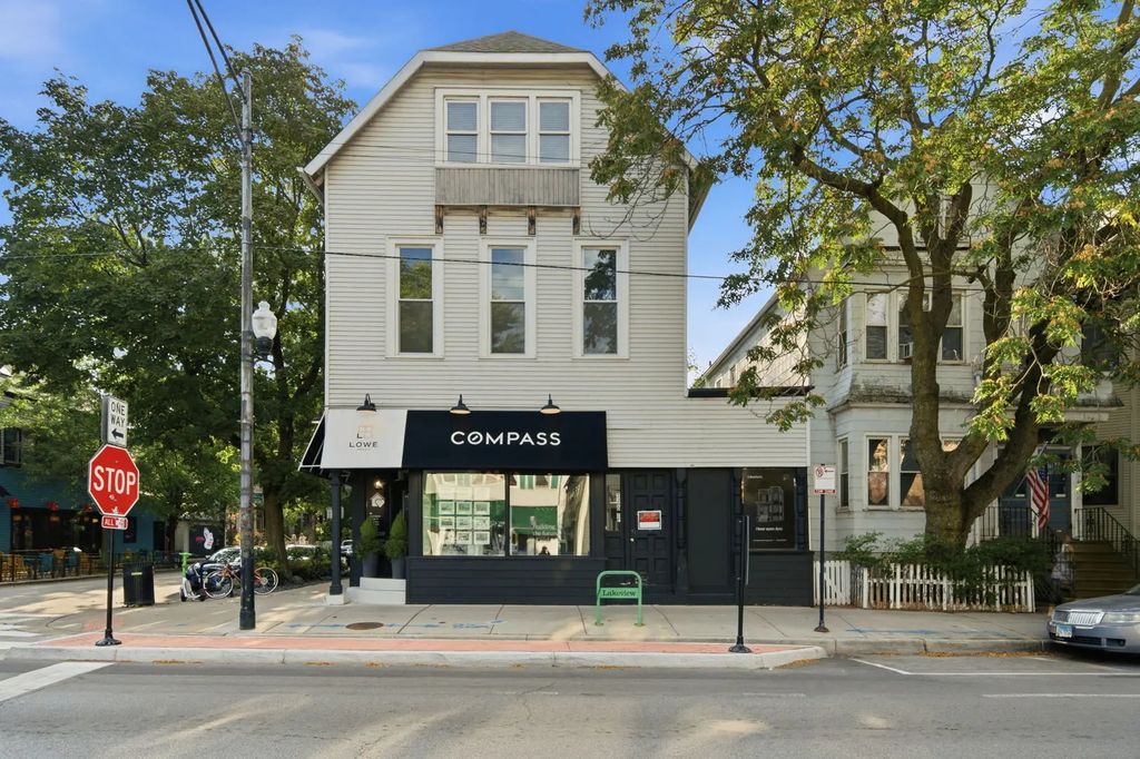 3300 N Southport Avenue 2, Chicago, 60657