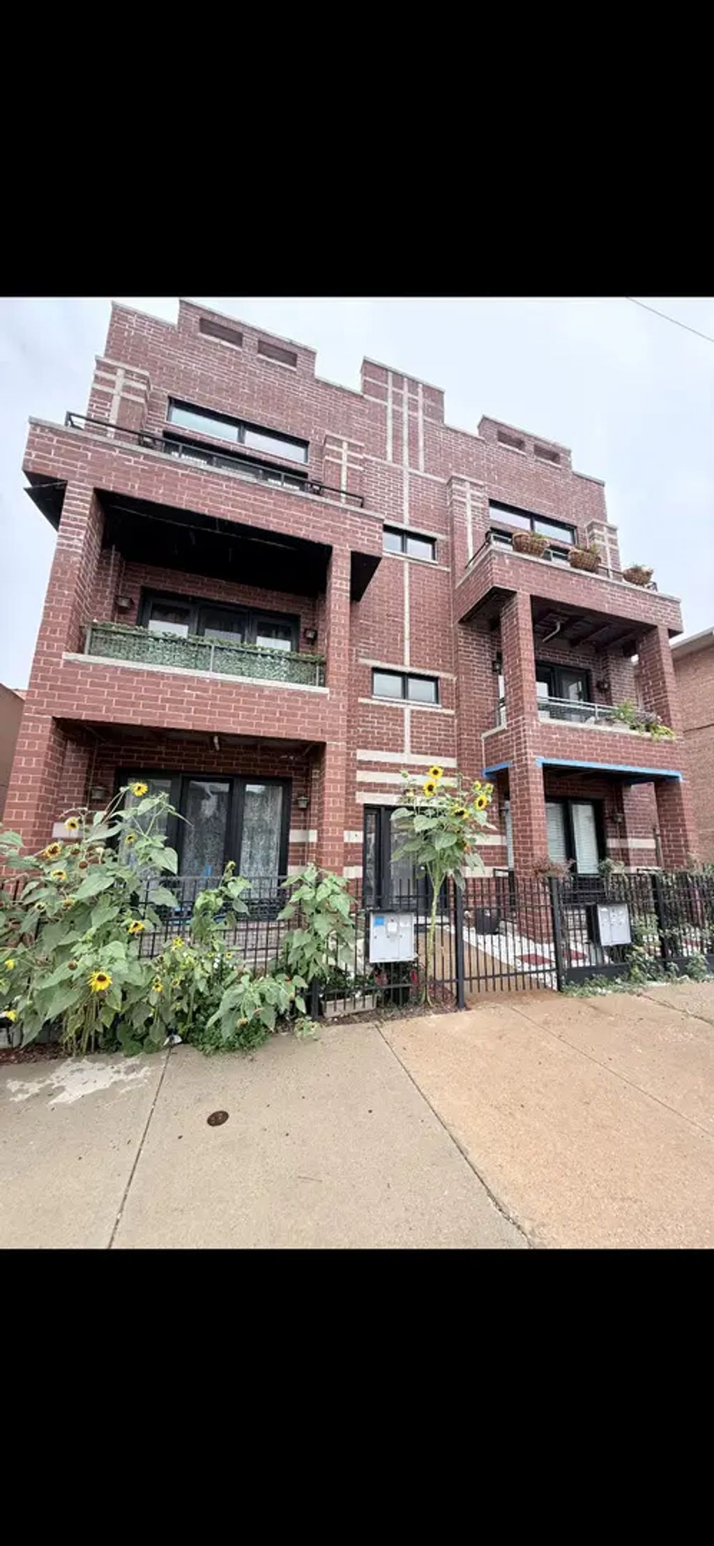 7544 W Belmont Avenue 2w, Chicago, 60634