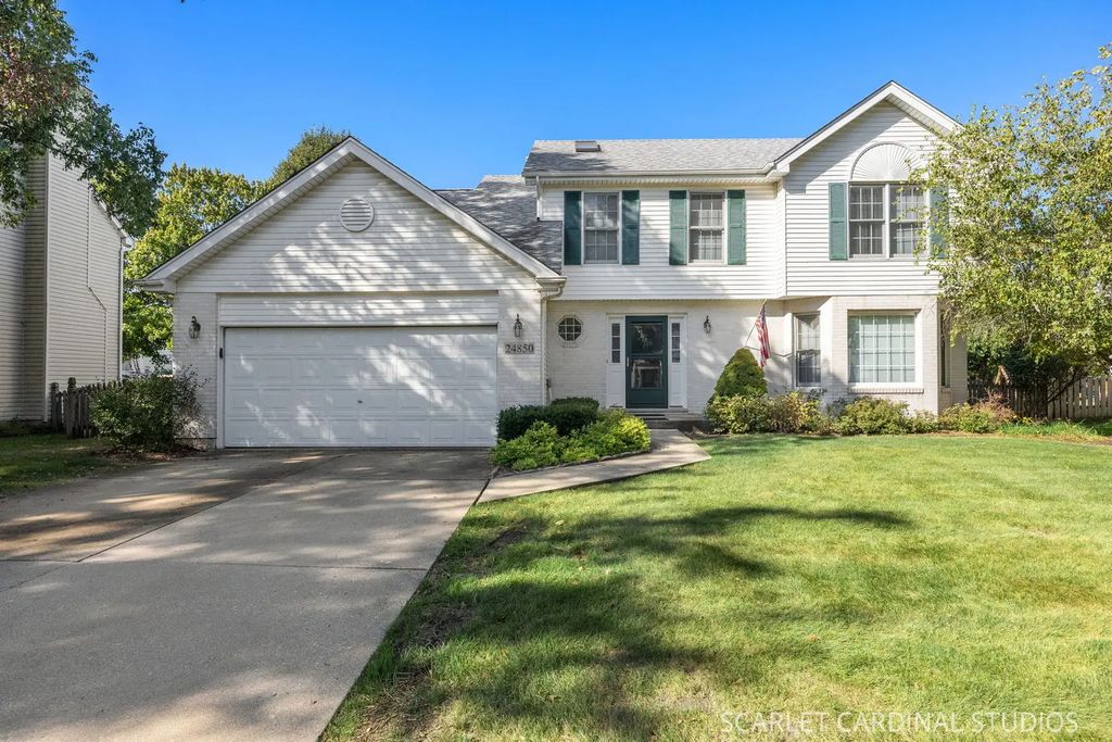 24850 Vermette Road, Plainfield