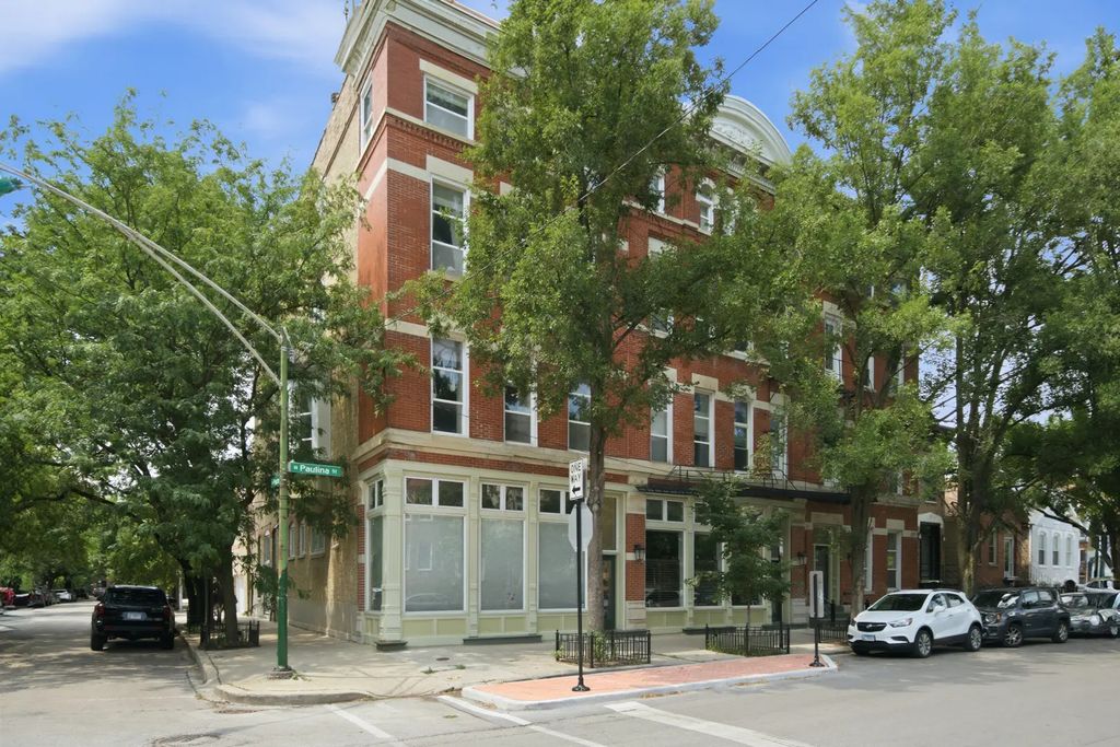 1528 N Paulina Street C, Chicago