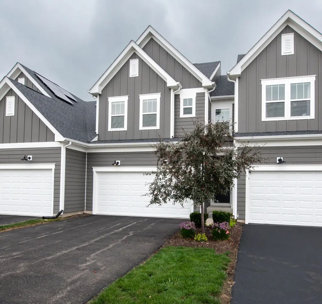 1205 Josiah Road, Naperville