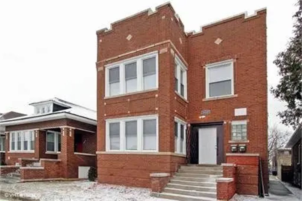 8025 S Ada Street, Chicago