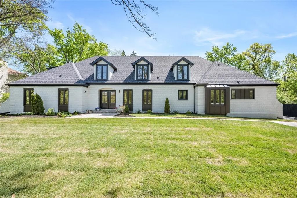 1975 Sunset Ridge Road, Northfield