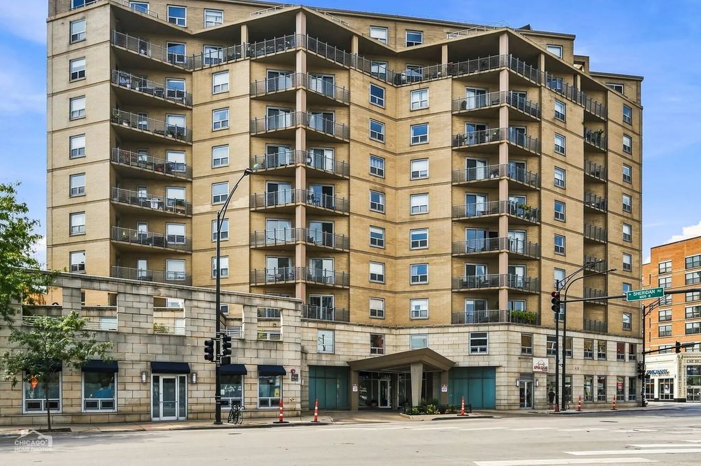 4350 N Broadway Street 507, Chicago, 60613