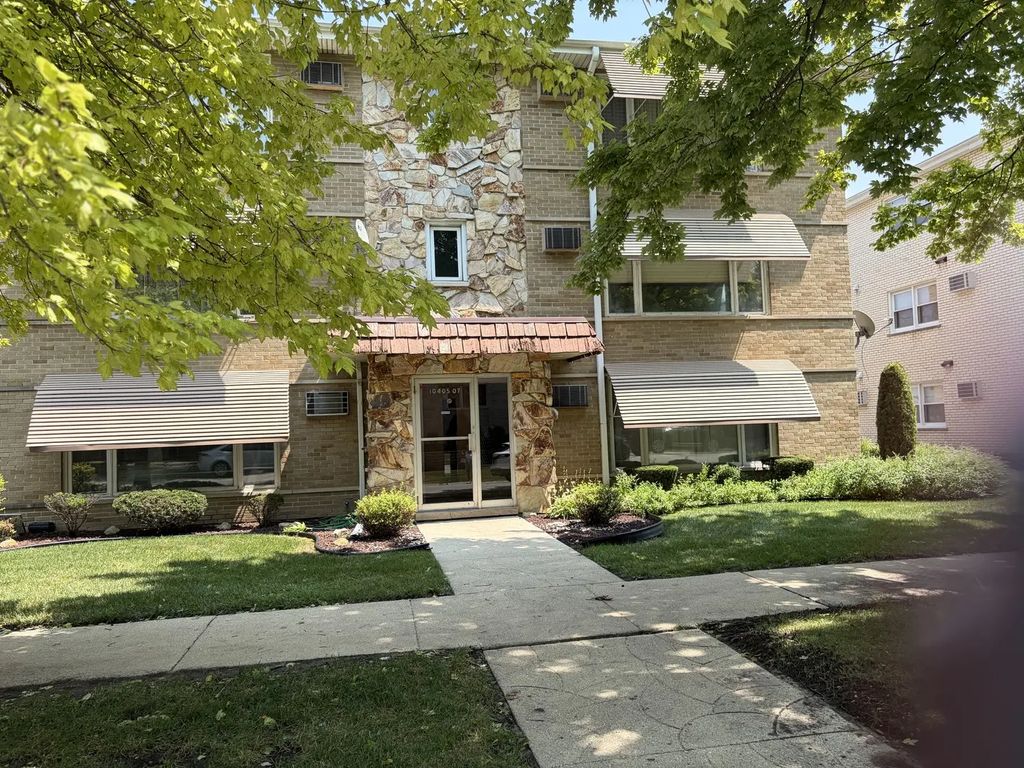 10405 S Keating Avenue 1b, Oak Lawn
