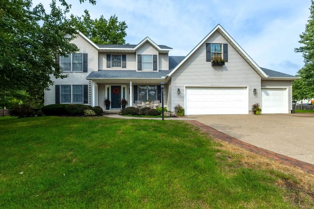 5620 Dodds Drive, Bettendorf
