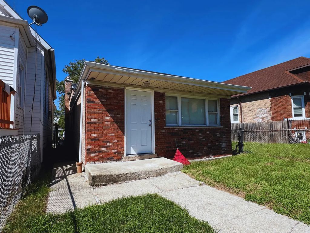 6728 S Carpenter Street, Chicago, 60621