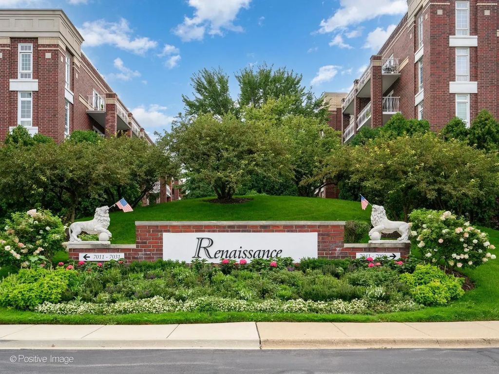 7071 W Touhy Avenue 408, Niles