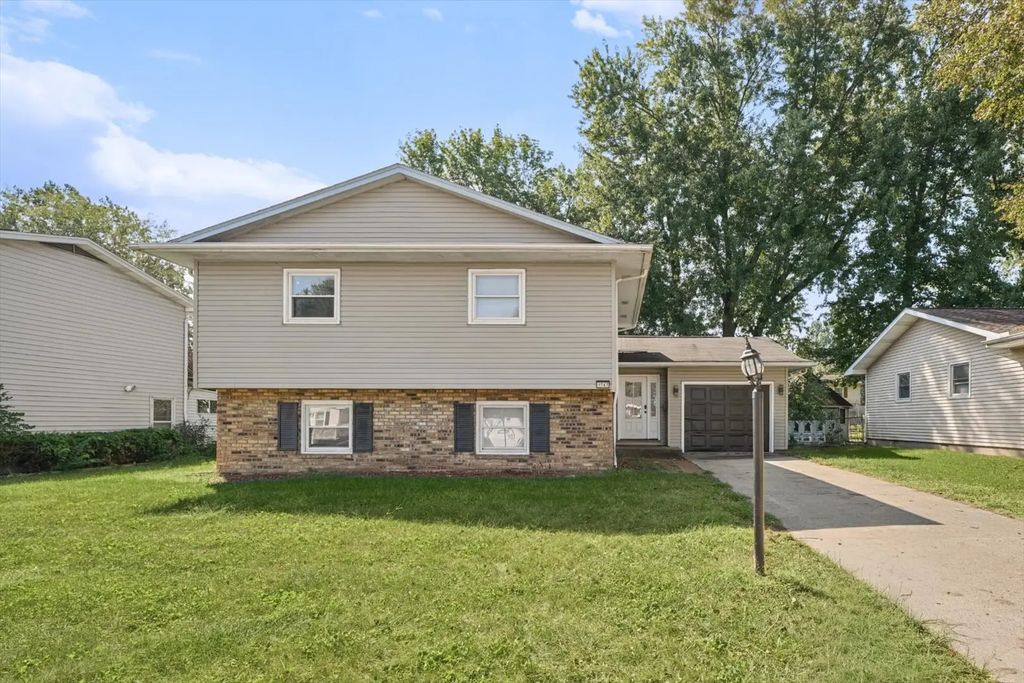 1747 E Barrington Avenue, Decatur
