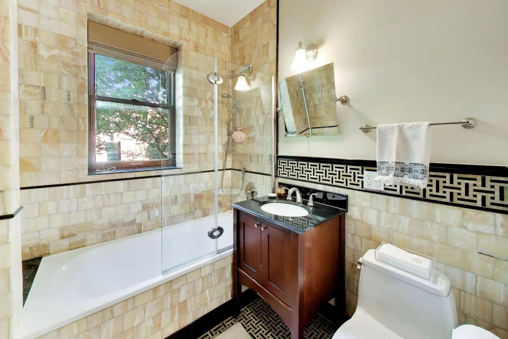 Mred Log In 1457 W Fletcher Street 1, Chicago Property Listing: MLS® #12755058