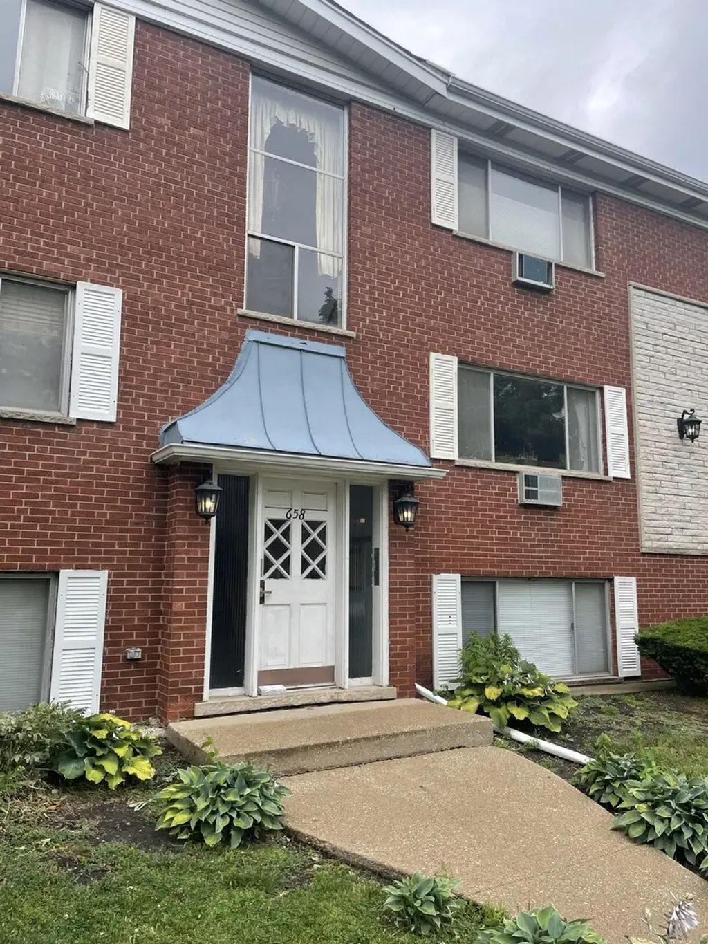 658 Washington Boulevard 6, Oak Park