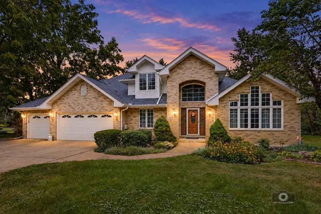 14615 W Hickory Avenue, Lemont