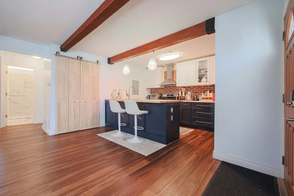 1532 Cove Drive 243a, Prospect Heights