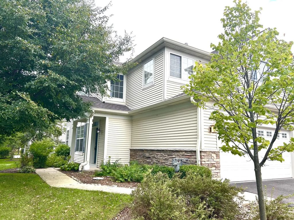 731 S Jade Lane, Round Lake