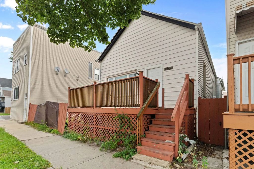 4607 S Wallace Street, Chicago, 60609