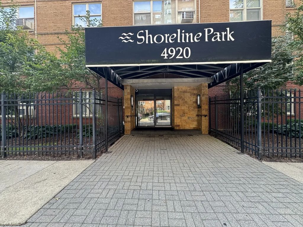 4920 N Marine Drive S208, Chicago
