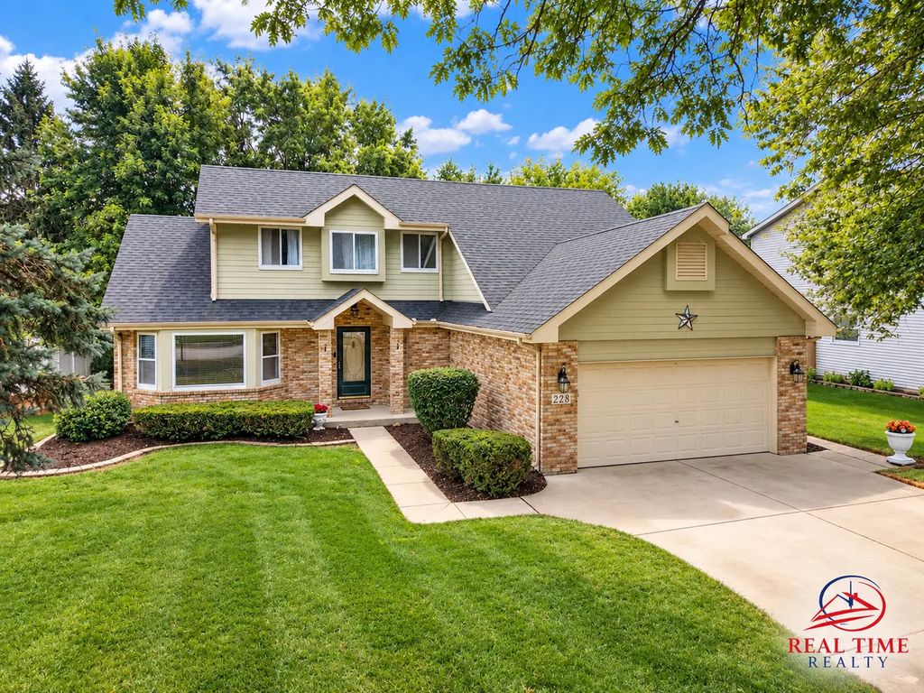 228 Whitetail Crossing, Oswego
