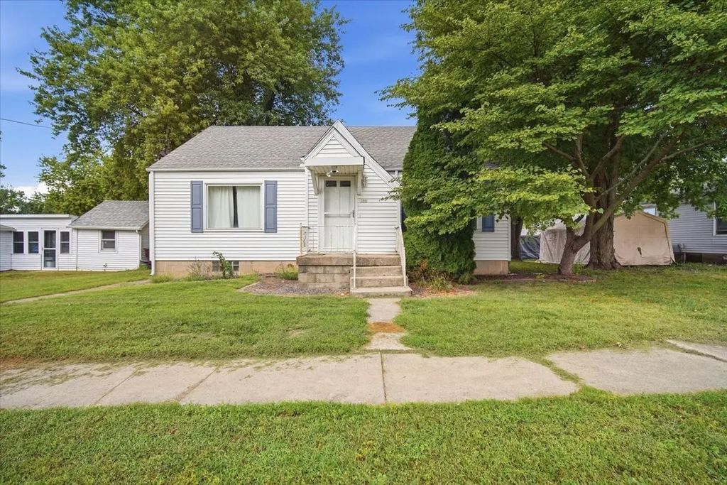 306 E Columbia Street, Danvers