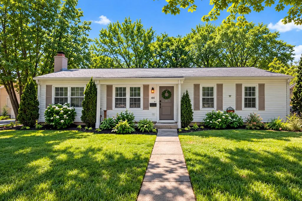 44 Briar Lane, Geneva