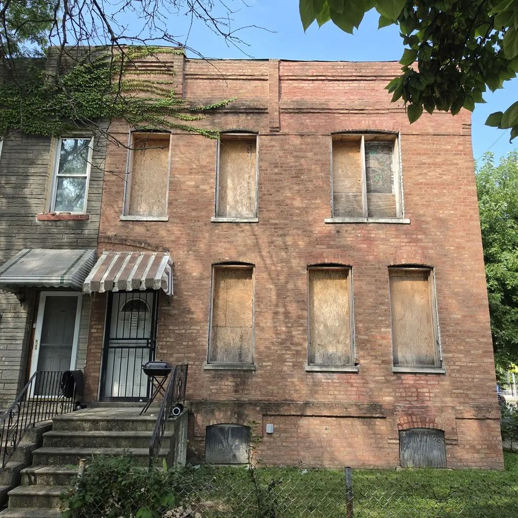 10600 S Langley Avenue, Chicago