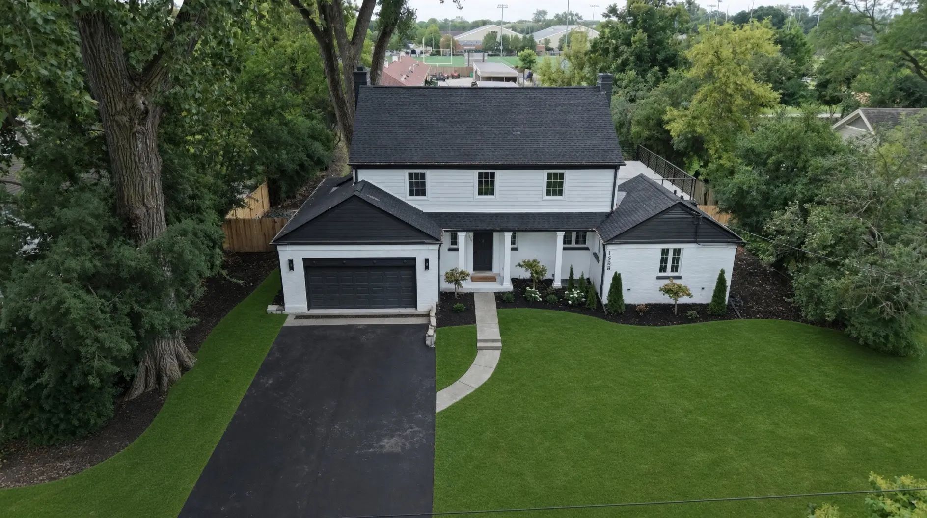 Photo of Listing #12755931