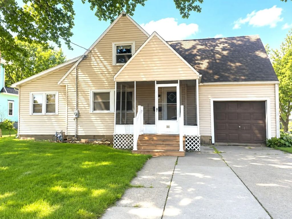 1103 5th Avenue, Sterling
