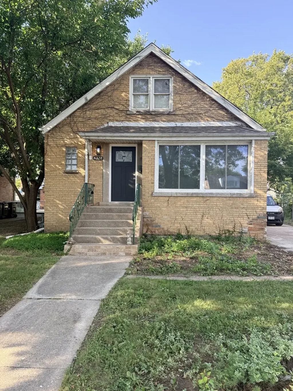 4328 W 109th Street, Oak Lawn