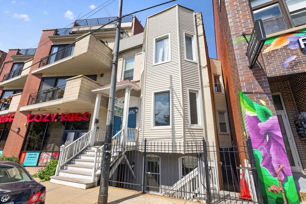 1629 N Clybourn Avenue G, Chicago