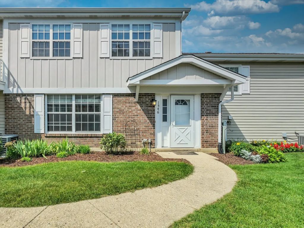 1546 Timber Trail 1546, Wheaton, 60189