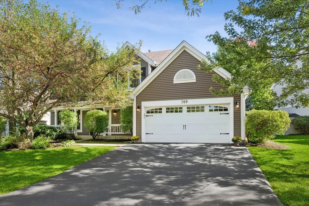 789 Warwick Lane, Lake Zurich