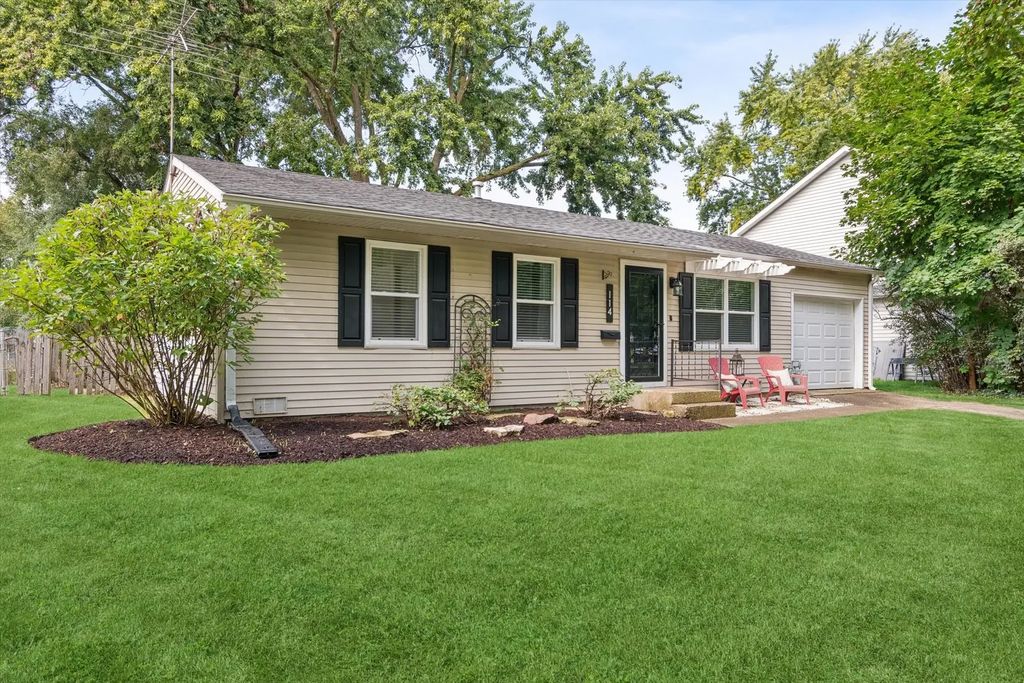 114 Briar Lane, Geneva