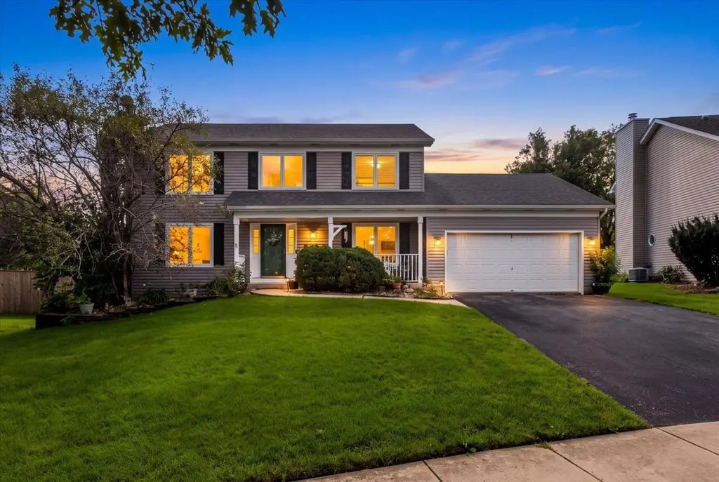 533 Strong Street, Bolingbrook