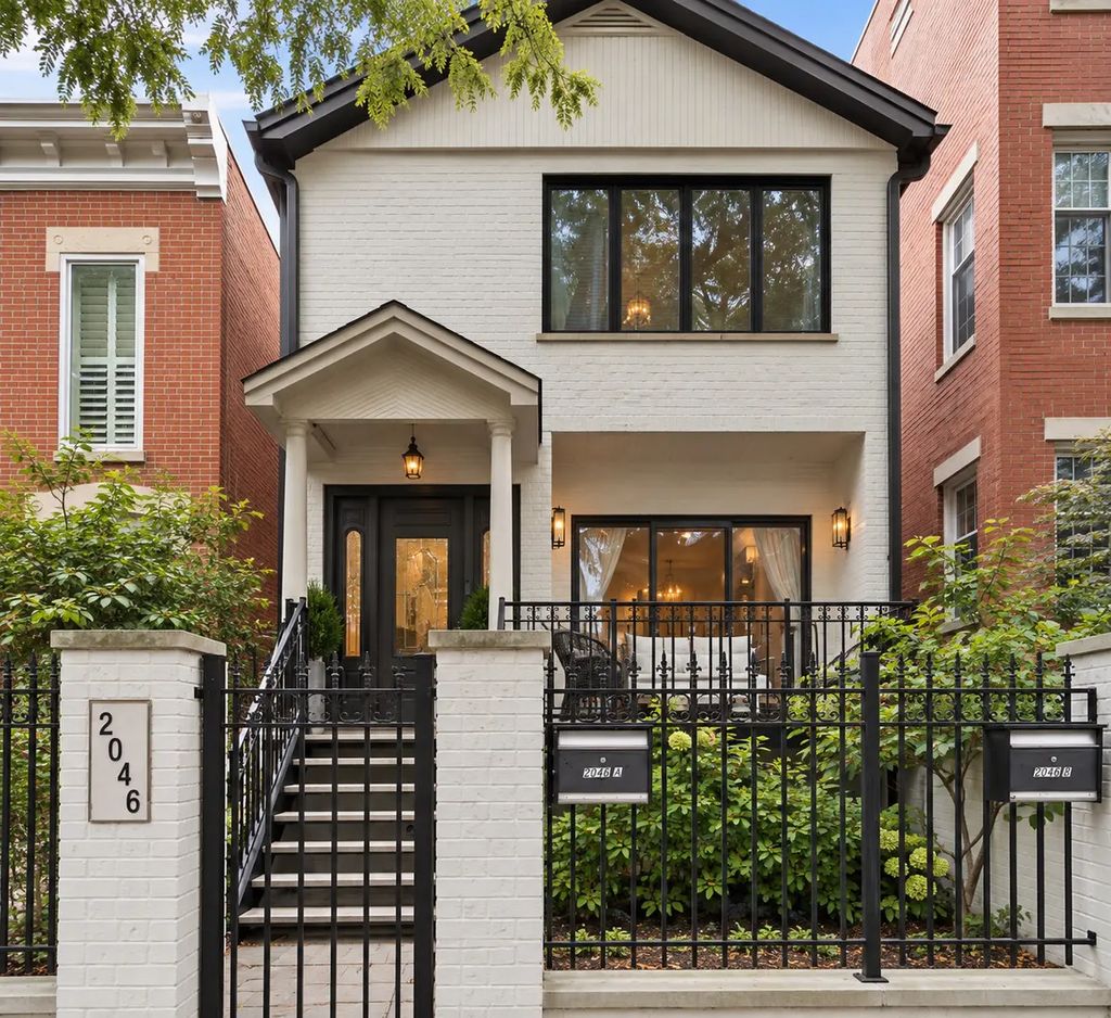 2046 N Racine Avenue A, Chicago