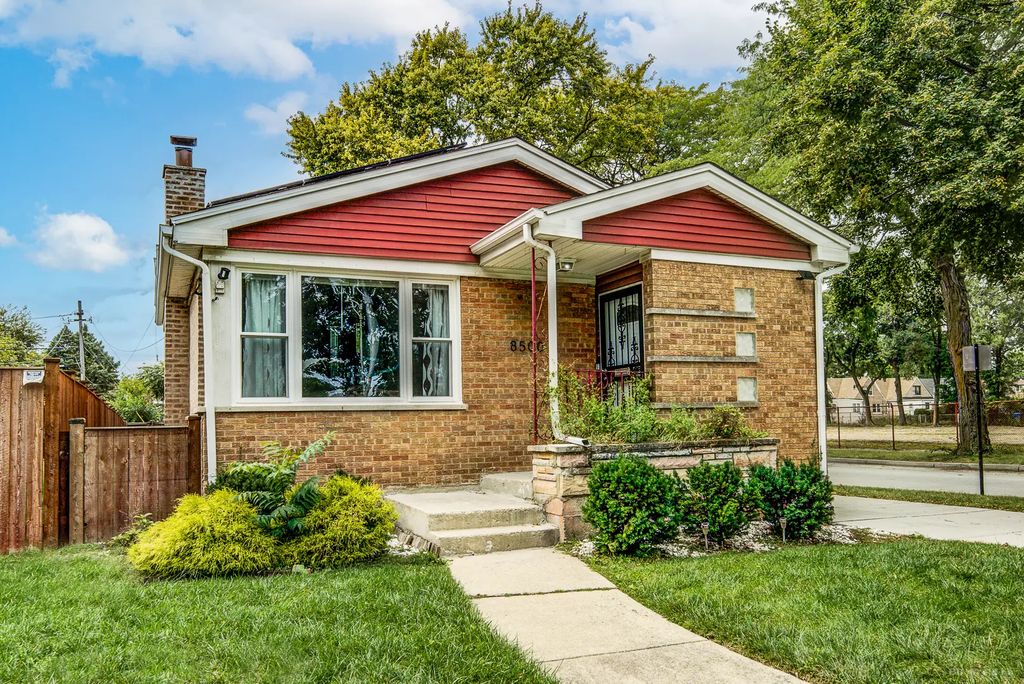 8500 S Calumet Avenue, Chicago