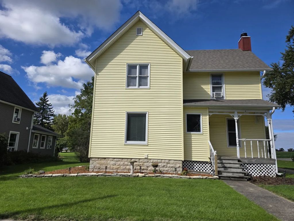 244 Maple Street, Paw Paw