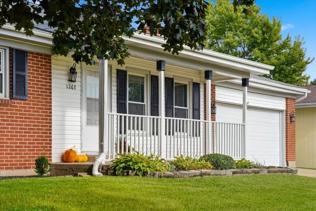 1267 Sunnymeade Drive, Rochelle