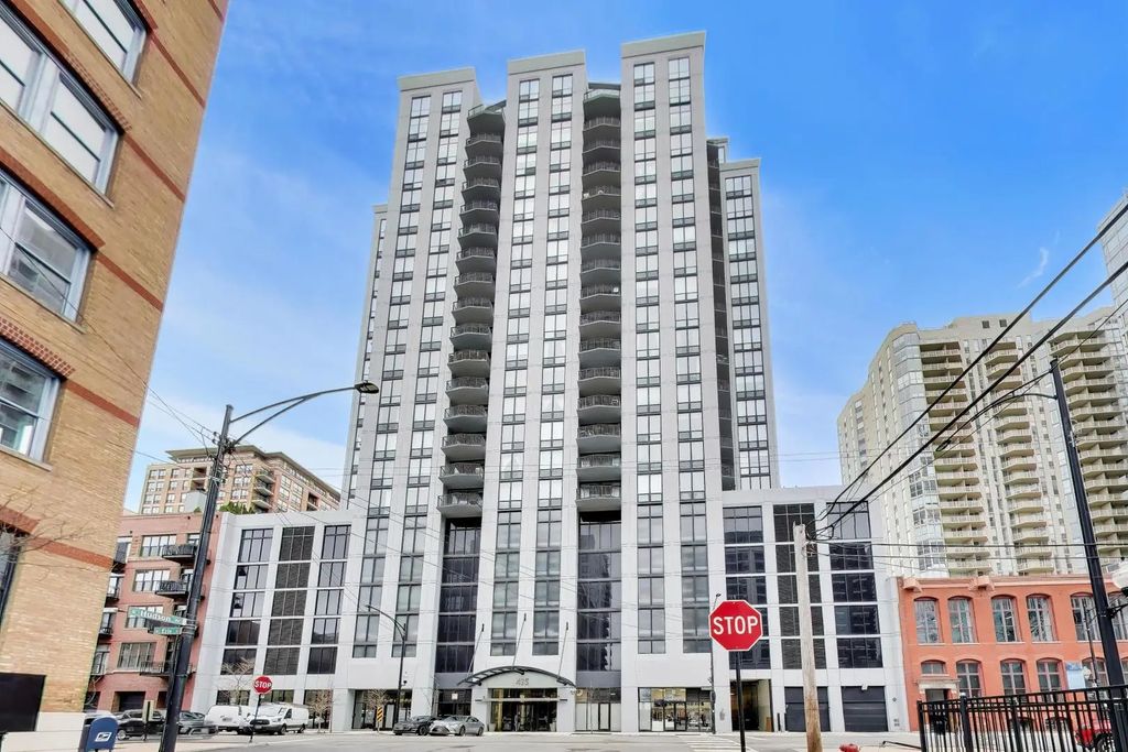 435 W Erie Street 701, Chicago